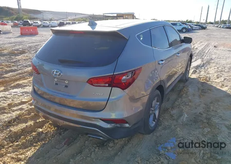 2017 Hyundai Santa Fe Sport 2.4L z USA, uszkodzony, nr VIN 5NMZT3LB3HH011163